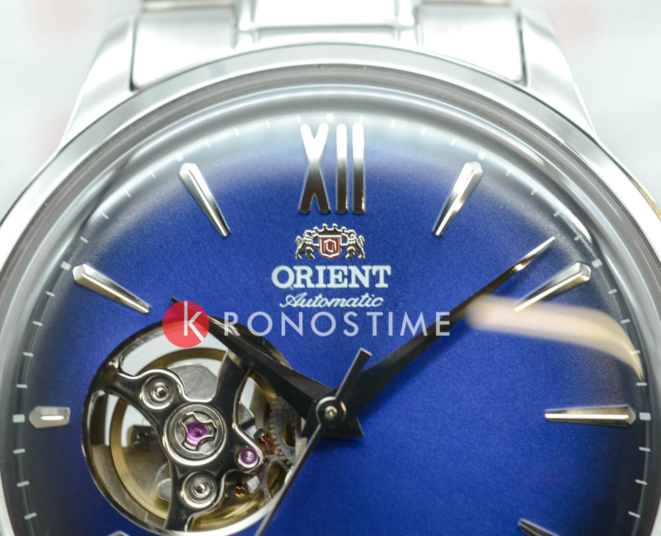 Orient Orient Automatic RA-AG0028L (RN-AG0028L), classic automatic япония мужские часы на браслете нержавеющая сталь боковой вид